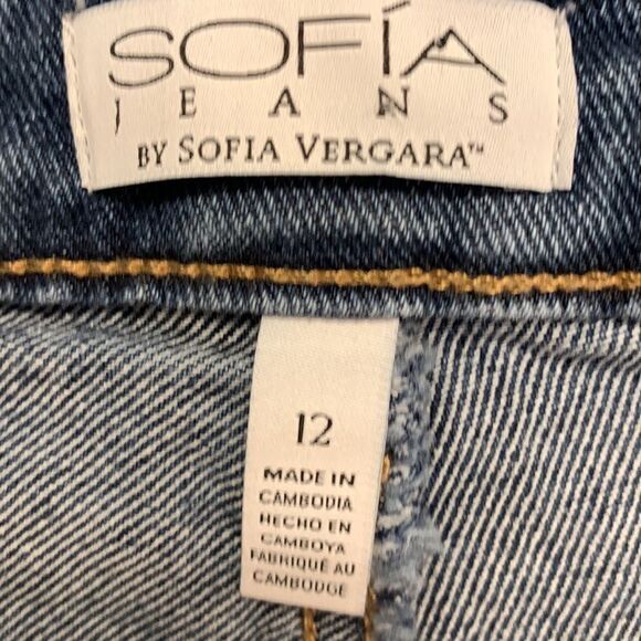 Sofia Jeans by Sofia Vergara size 12 Leslie Slim Straight cropped jeans - Picture 8 of 11